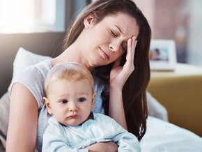 產後憂鬱症會持續多久？認識產後憂鬱症狀、原因，用量表進行自我檢測